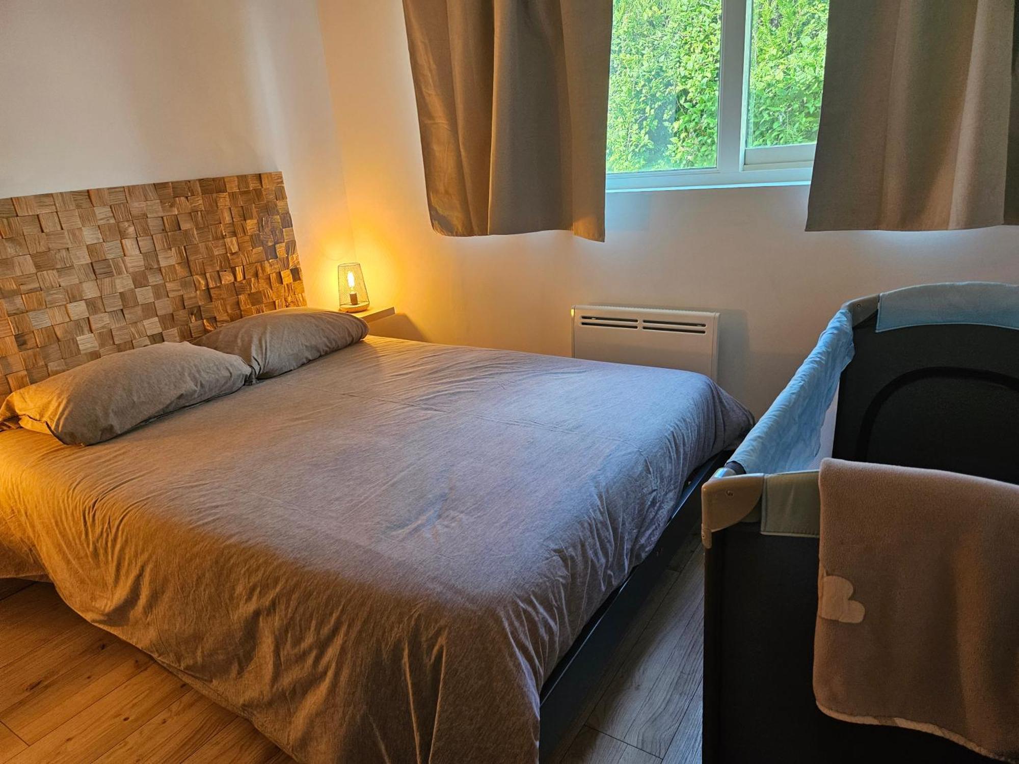 Jolie Maison Proche Complexe Sportif Wifi Remise Mc Arthur Saint-André-les-Vergers Zewnętrze zdjęcie